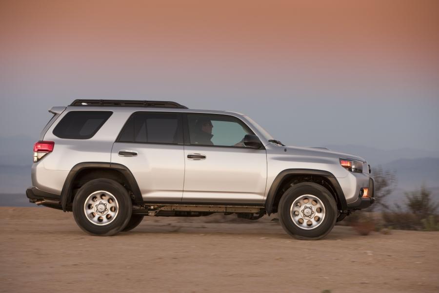  Toyota 4Runner Trail 2010 года  (фото 51 из 66)